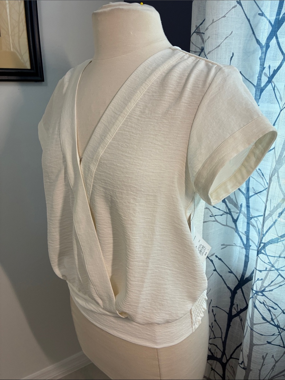 Nine West Cream Surplice Short Sleeve Top - Picture 2 of 8